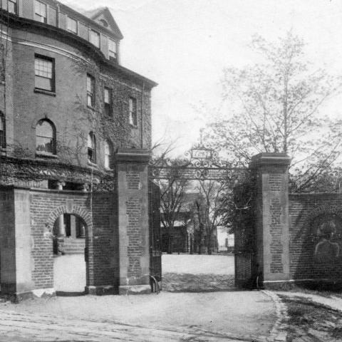 1882